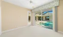 693 Hampton Woods Lane Sw Photo