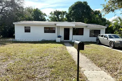 3350 NW 171 Ter 1
