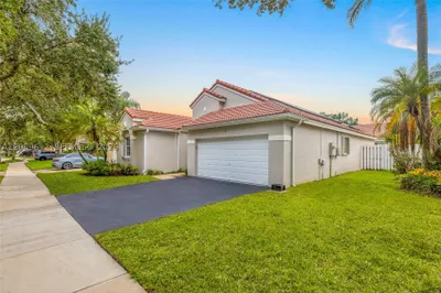 1315 Bayview Cir 1