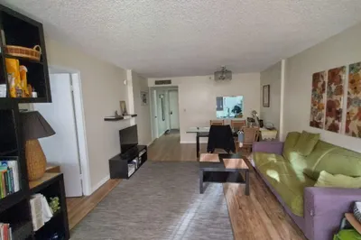 103 Royal Park Drive #3b 1
