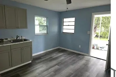 1132 W 27th Street 1
