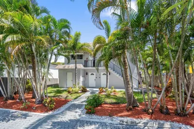 45 NE 24 Street #C 1