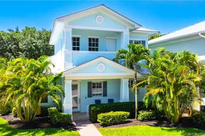 1540 SW Prosperity Way 1