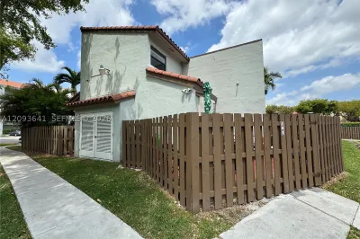10307 NW 9th St Cir #201-15 1