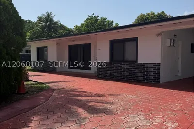 1150 NE 201st Ter 0 1
