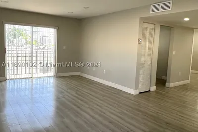 1605 Pennsylvania Ave #304 1