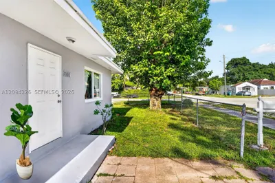 3001 NW 56th St 1