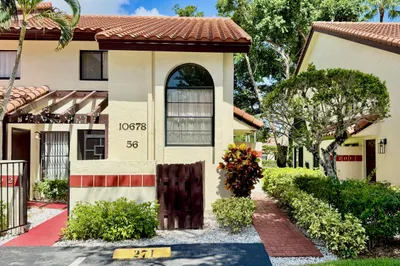 10678 OCEAN PALM Way #202 1