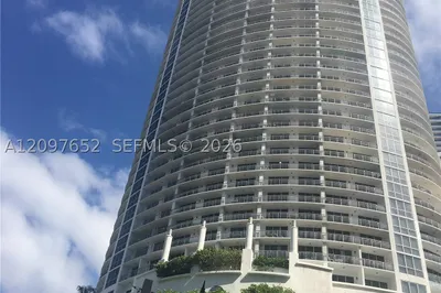 1750 N Bayshore Dr #2408 1