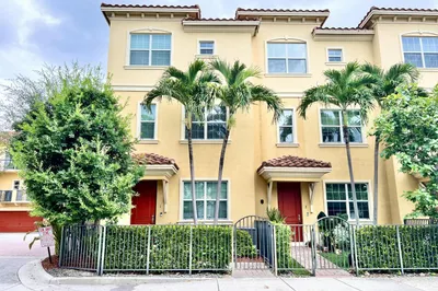 224 S Federal Highway #1 1
