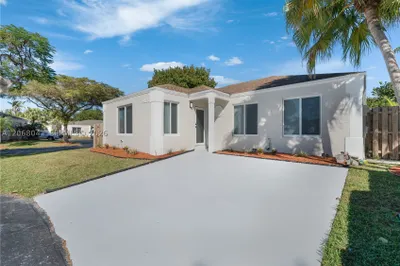 9826 SW 222nd Ter 0 1
