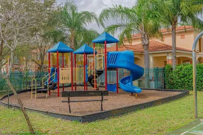 903 N Santa Catalina Circle 1