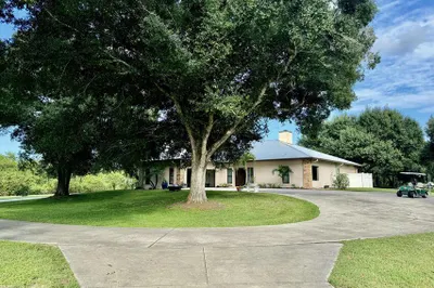 Snyder front