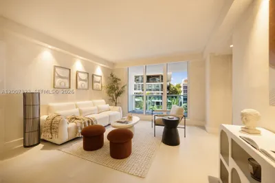 2301 Collins Ave #526 1