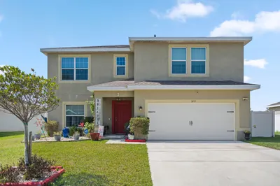 5255 Oakland Lake Circle 1