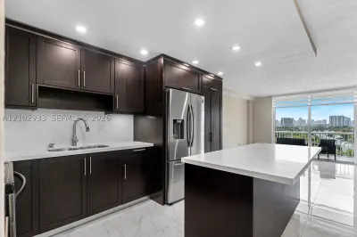 1800 NW 24th Ave #1019 1