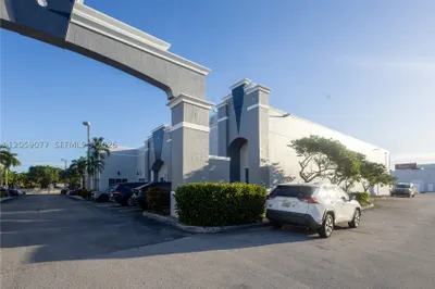 Doral Commercial 1