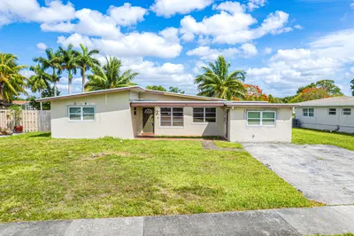 1421 E River Drive 1