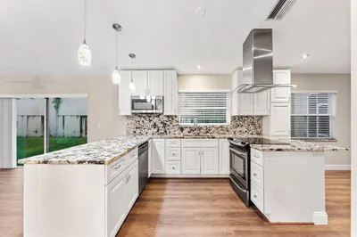 6000 NW 43rd Terrace 1