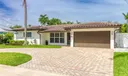 491 SE 10th Ave Photo