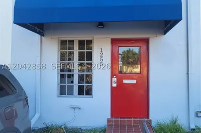 1255 N Flagler 1