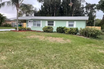 1518 Seabreeze Lane 1