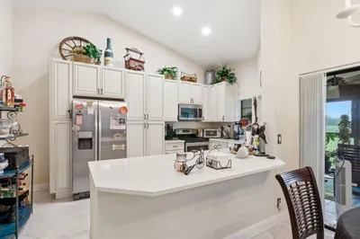 5853 Parkwalk Drive 1