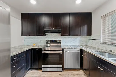 2440 SE Ocean Boulevard #B101 1