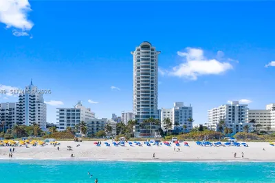 4201 Collins Ave #1503 1