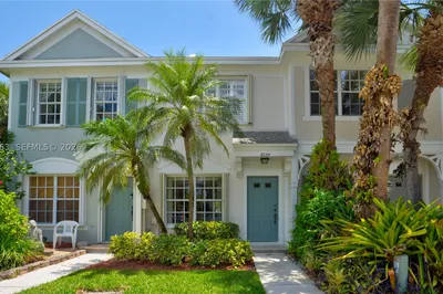 8054 Sanibel Dr 1