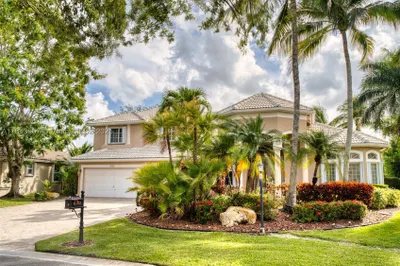6153 NW 120th Ter 1