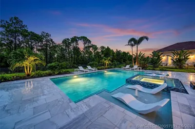 3296 SW Flowerdew Court 1