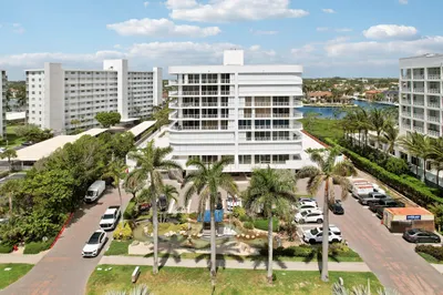 3210 S Ocean Boulevard #703 1