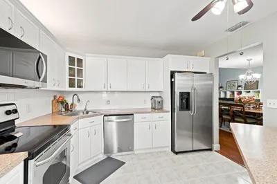 4111 CORAL TREE Circle #321 1