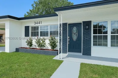3441 NW 3rd St 1