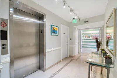 2800 S Ocean Boulevard #5-L 1