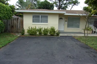 270 SE 8th Terrace #n/a 1