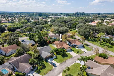 4227 Green Forest Way 1