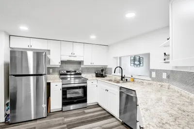 9901 Westview Drive #327 1