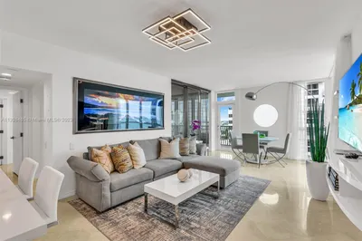 1500 Ocean Dr #1107 1