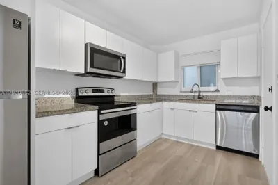 1939 Jefferson St #102 1