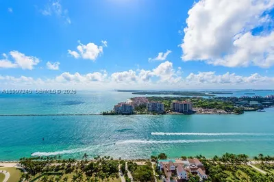 100 S Pointe Dr #3101 1