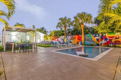 322 NW 4th Avenue 1