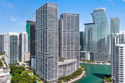 465 Brickell Ave #419 1