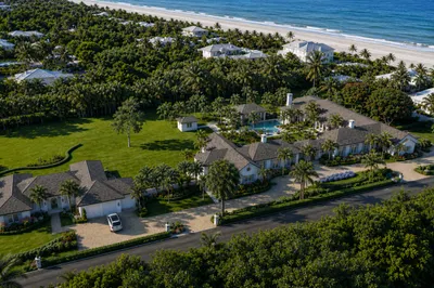 302 S Beach Road 1