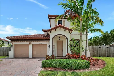 17475 SW 153rd Ave 1