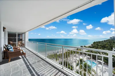 615 Ocean Dr #10B 1