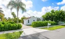 905 SE 3rd Avenue Photo