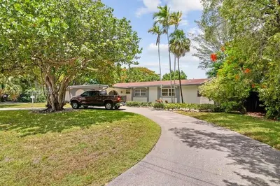 13325 SW 84th Ave 1