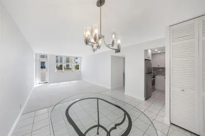 1913 S Ocean Drive #407 1